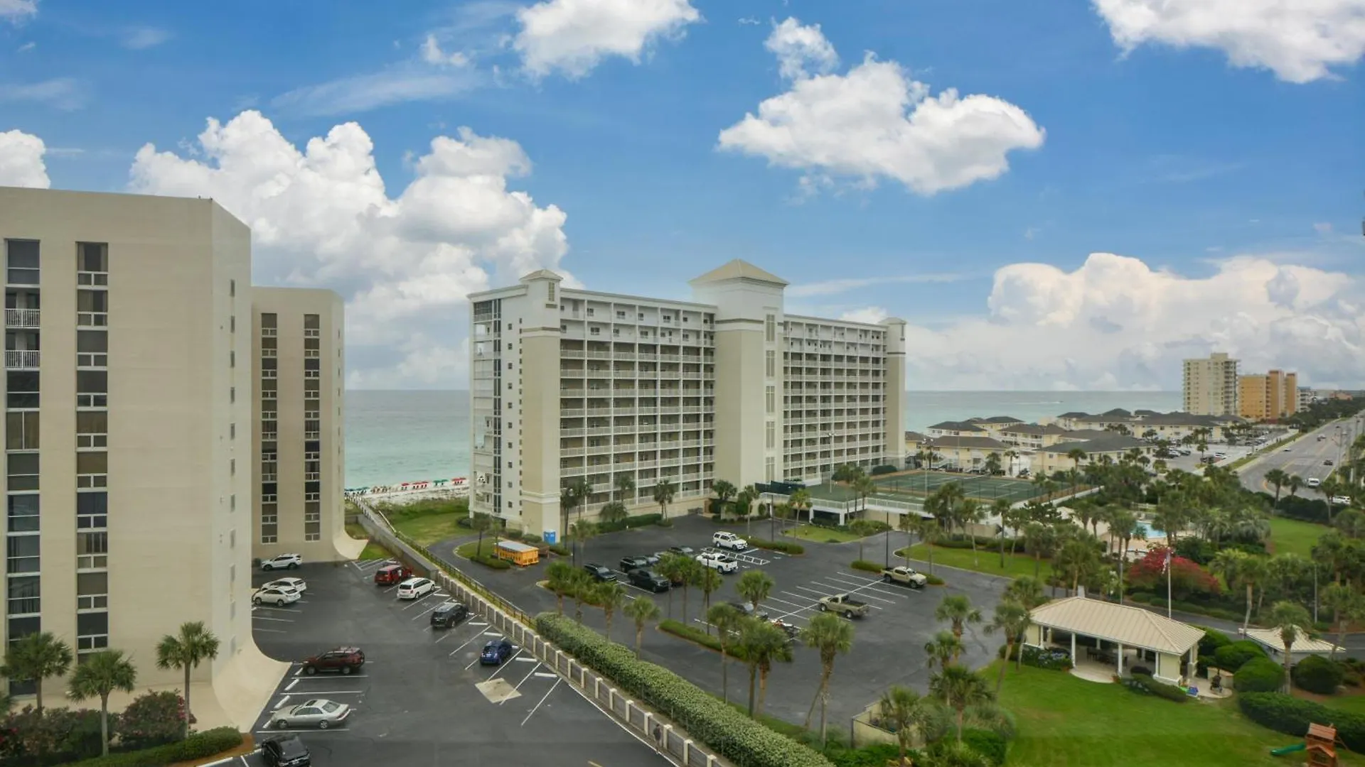 3096-Spacious Vacation Rental Destin Holiday home