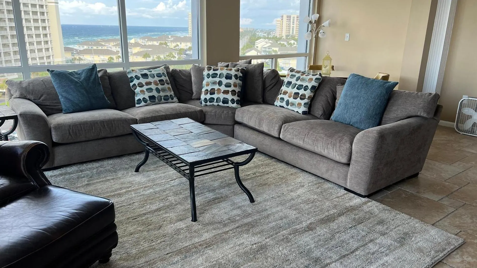 3096-Spacious Vacation Rental Destin Holiday home